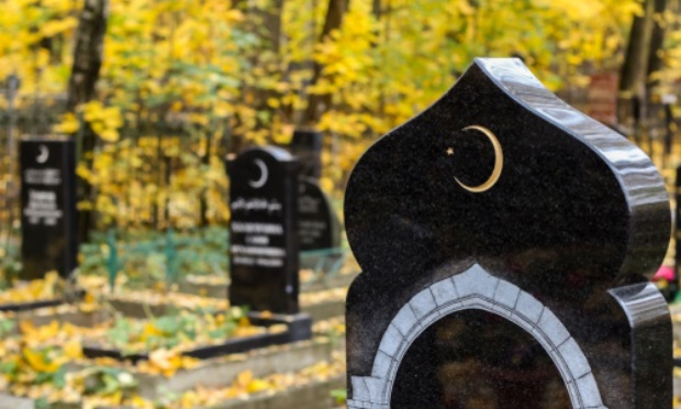 Aidez-nous à enterrer nos proches décemment