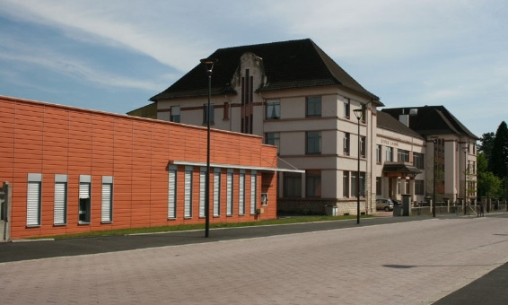 NON à la suppression d’un poste d’enseignant à l'école maternelle Charles Perrault de Montchanin pour la rentrée 2021/2022 !