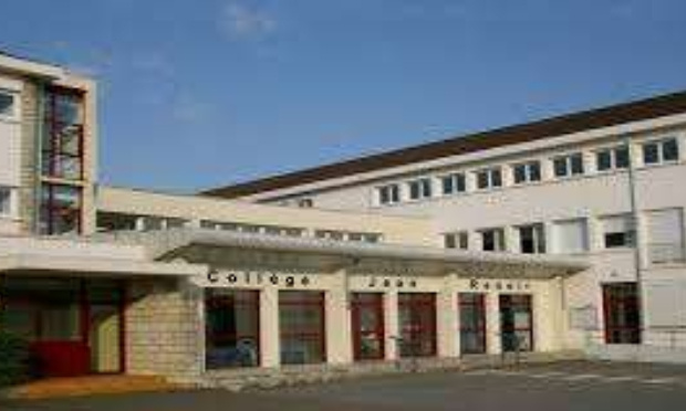 Contre la fermeture d'une classe au collège Jean Renois de Montier en Der