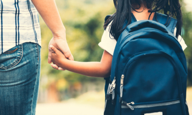 La sécurisation des abords des écoles Montebello et Carrere- Petit Bourg
