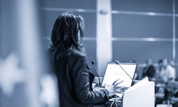 Pétition pour la démission de Christine Malfoy