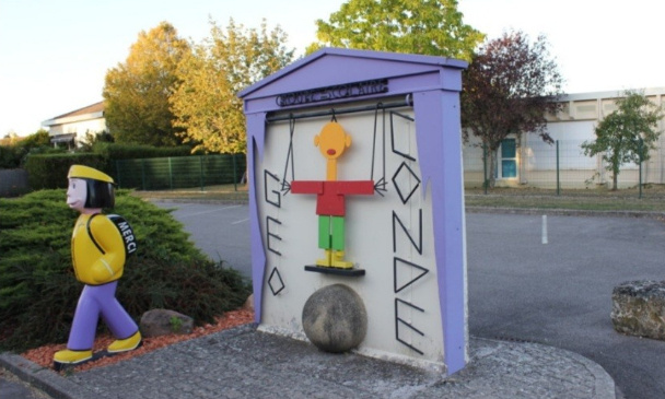 Non à la fermeture d'une classe en primaire à Bois de Haye