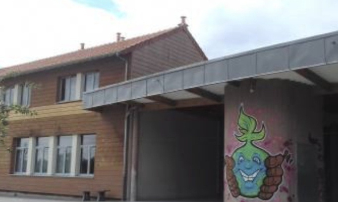 Non à la fermeture d'une classe à la rentrée prochaine