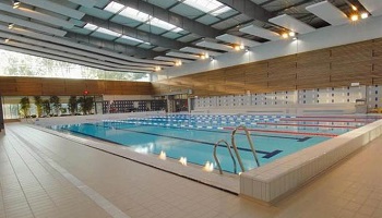 Pour une baisse des tarifs à la piscine du Moustoir !
