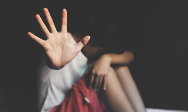 Rétablissons la loi, le viol ne doit plus être classé sans suite. Non au silence