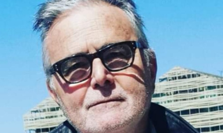 La vie de nos profs compte ! Les partis de gauche doivent être à la tête de la lutte contre les menaces islamistes, contre l'obscurantisme !