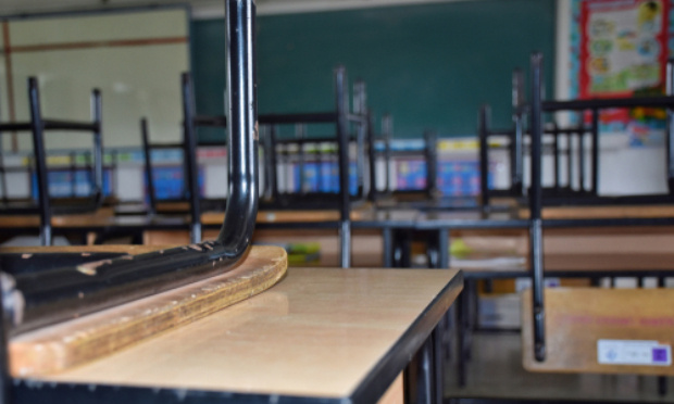 NON à la fermeture de classe de Bueil en Touraine