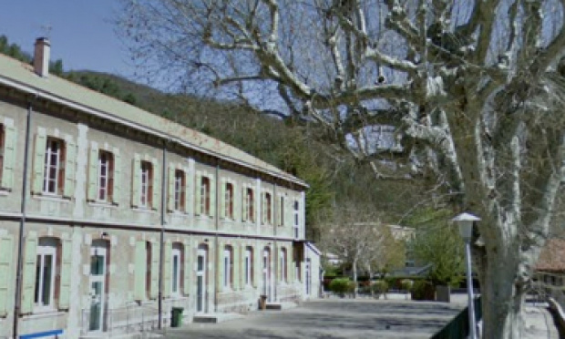 NON À LA FERMETURE DE CLASSE DE L'ÉCOLE PAUL MARTIN DE DIGNE LES BAINS