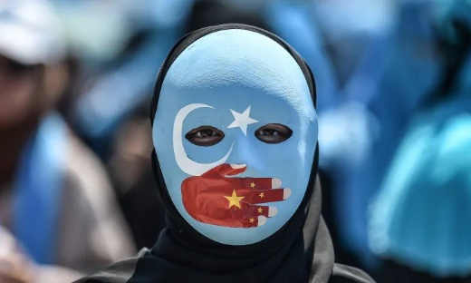 Boycotter les produits en provenance du travail forcé des Ouïghours (Nike, Huawei, Apple…) !!!