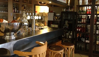 Soutenons les Charpin dans la reconstruction du bar du Square !