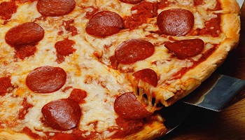 Pour le maintien de l’emplacement commercial Le Piton à La Charité !