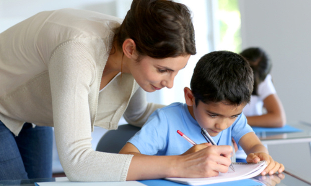 Non à la suppression du demi-poste à Ikas Bidea St Palais