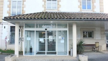 Pour un test d’alcoolémie des praticiens avant une intervention chirurgicale !