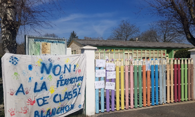 Maintien de classes au blanchon pont d'Ain