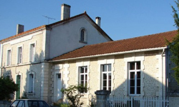 NON à la fermeture de la classe de petite et moyenne section de l’école de RONSENAC