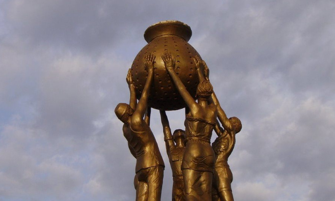 Justice pour Mr Alowanou