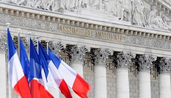 Pour un changement de la Constitution française !