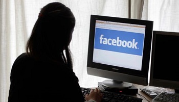 Pour la protection des enfants sur les réseaux sociaux !