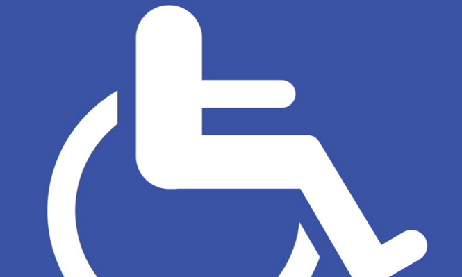 Une caisse exclusivement réservée aux personnes en situation de handicap