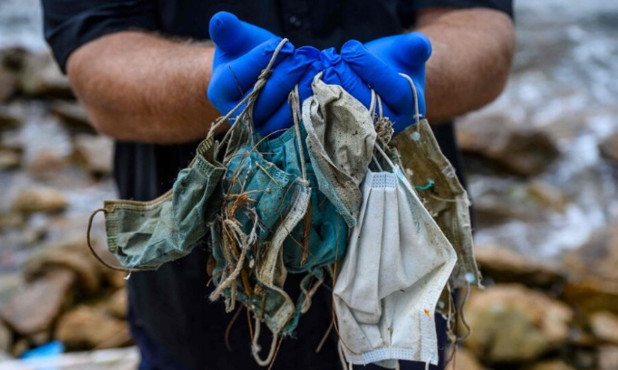 Pour la collecte de masques à usage unique à Nice et leur recyclage