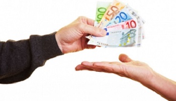 Vers la création d'un salaire de base à vie dans toute l'Europe !