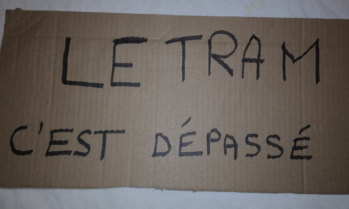 Moins de Tramway, Plus de Solutions !