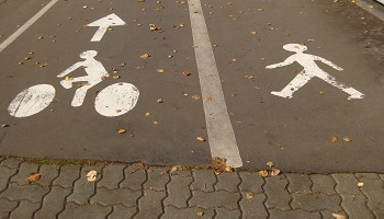Pour une prise en compte des piétons et cyclistes boulevard Foch !