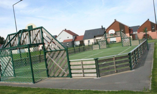 Pour une réglementation nationale imposant une distance minimale à respecter entre les City Stades / Skatepark et toute habitation