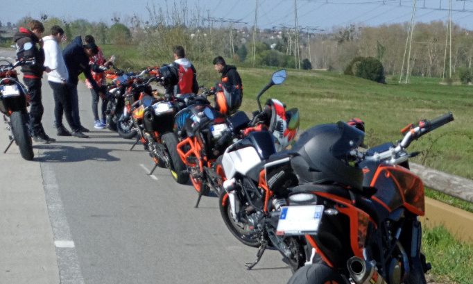 PETITION CONTRE LES NUISANCES SONORES DUES AUX MOTARDS