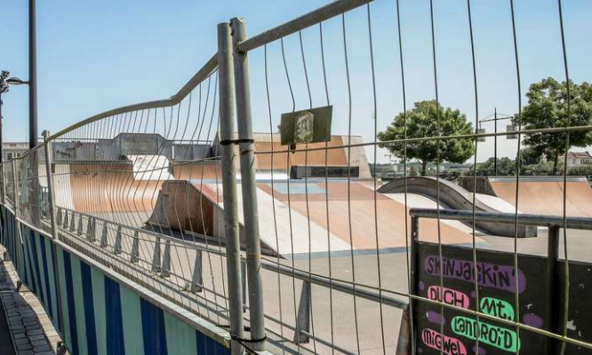 Pratiquants en danger et bientôt sans skatepark. Pour un nouveau bowl sécurisé, dédié à la pratique de tous.