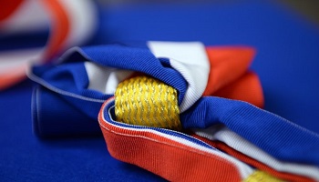 Que les élus fassent des efforts pour sortir du marasme !