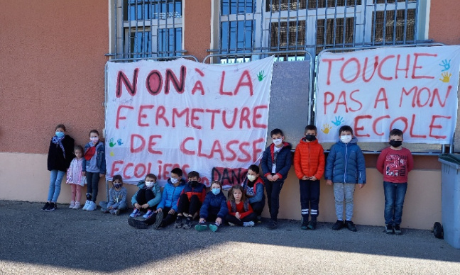Refus de fermer une classe sur le groupe scolaire d'HEUMONT