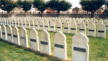 Contre un rite d'enterrement musulman aux djihadistes