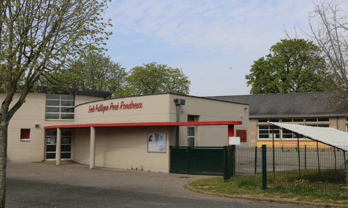 Des moyens pour l'école publique de Durtal !