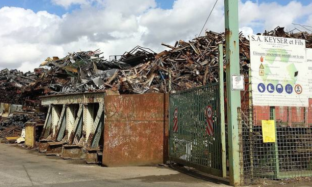 Stop à la pollution (Keyser à courcelles)