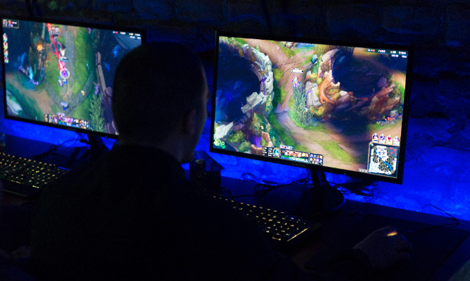 Moins de League of Legends pour plus de vie sociale !