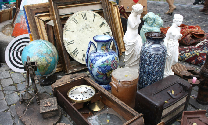 Brocantes, vide-greniers, vide-maisons