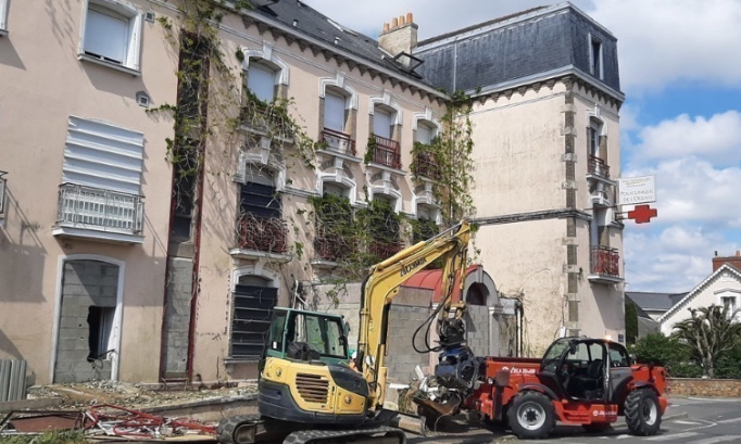 Sauvons la polyclinique de l’océan