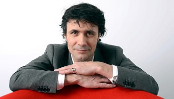 Pour que Christophe Carrière apparaisse plus souvent dans l'émission Touche pas à mon poste ! (TPMP)