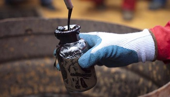 Non à l'exploitation des gisements de pétrole par Israël à la frontière israélo-palestinienne !