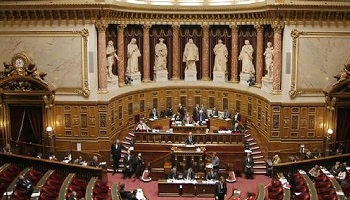 Pour la suppression du Sénat