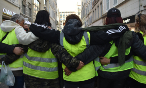 AMNISTIE  pour tous les GILETS-JAUNES