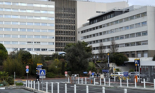 Devenir de l'Hôpital de La Rochelle : Exigeons un référendum local !