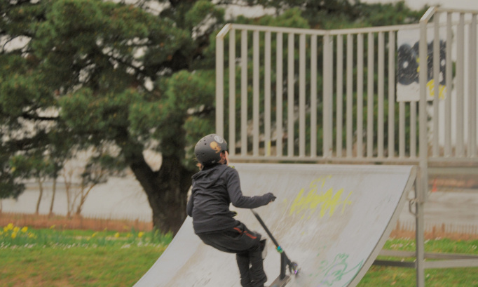 Rénovation, la sécurisation et/ou l'agrandissement du skatepark extérieur dans le parc Bikini du Pellerin.