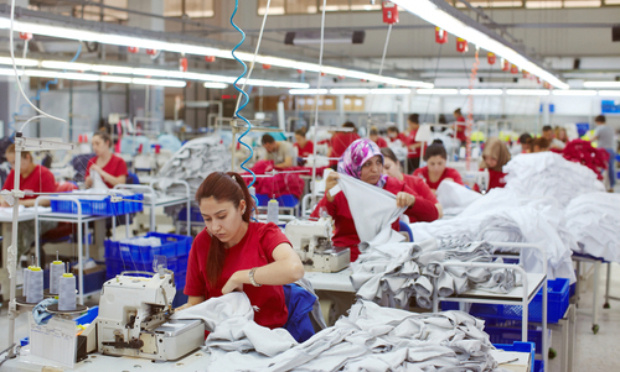 Que les ouvriers du textile aient droit à des conditions de travail convenables