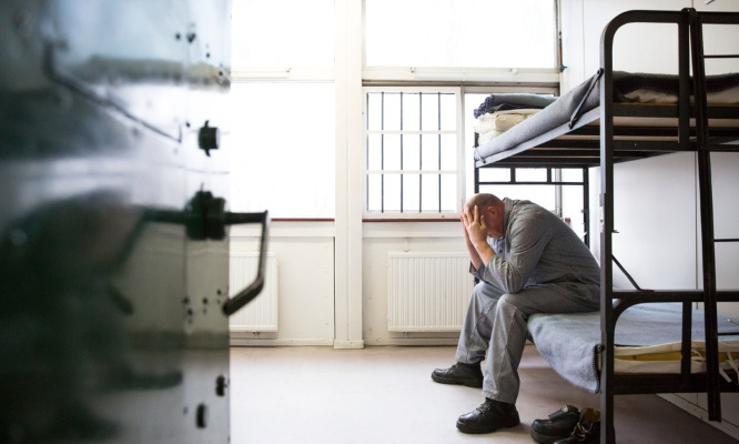 Pour plus d’humanité dans les prisons de la République