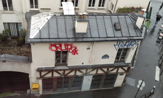 Propriétaire des murs, ravalez la façade. On veut du beau !