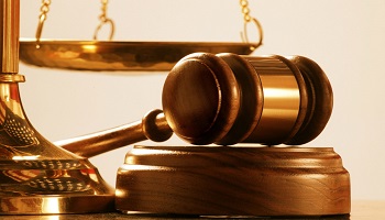 Donnez un espoir à Christiane, victime de la justice française