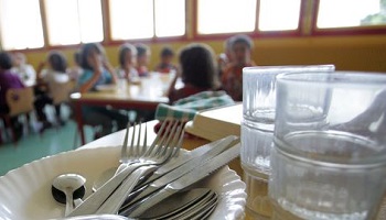 Oui pour un seul et unique repas à la cantine.
