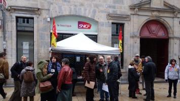 Besançon : NON à la fermeture de la boutique SNCF du centre-ville !